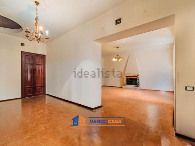 Appartamento in vendita di 138 m² in Via Guidoni Girolamo, 31