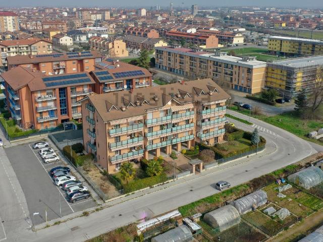 Appartamento in vendita di 138 m² in Via Don Luigi Sturzo, 9