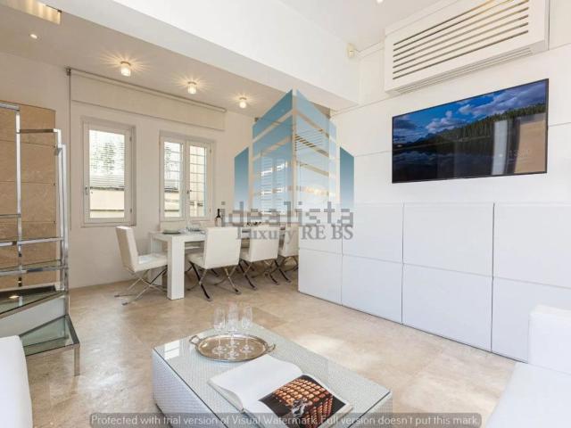 Appartamento in vendita di 138 m² in Via del Corso
