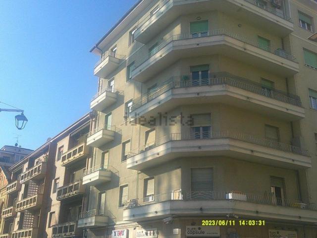 Appartamento in vendita di 138 m² in Via Emilia