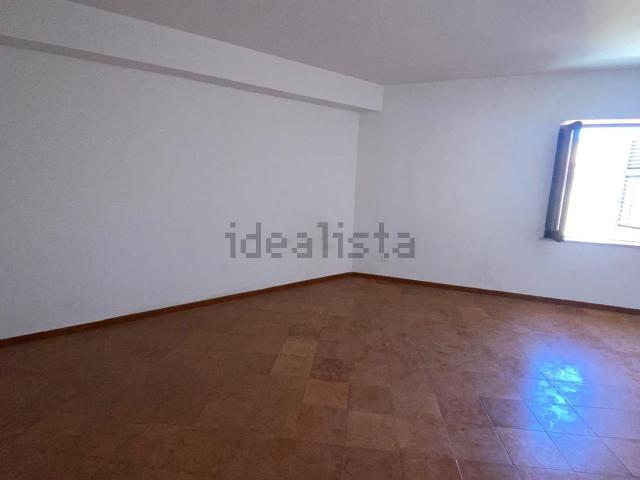Appartamento in vendita di 138 m² in Via Francesco Cangialosi