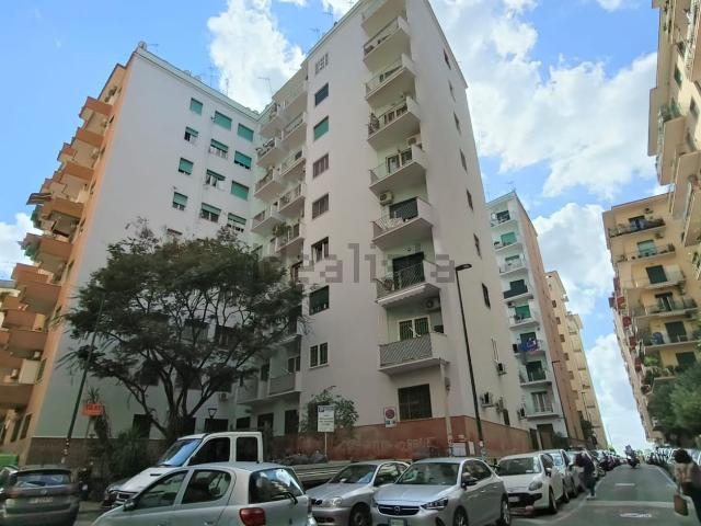 Appartamento in vendita di 138 m² in Via Francesco Cilea, 112