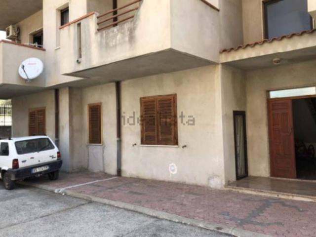 Appartamento in vendita di 138 m² in Via Lepanto