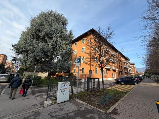 Appartamento in vendita di 138 m² in Via Massimo d&apos Azeglio