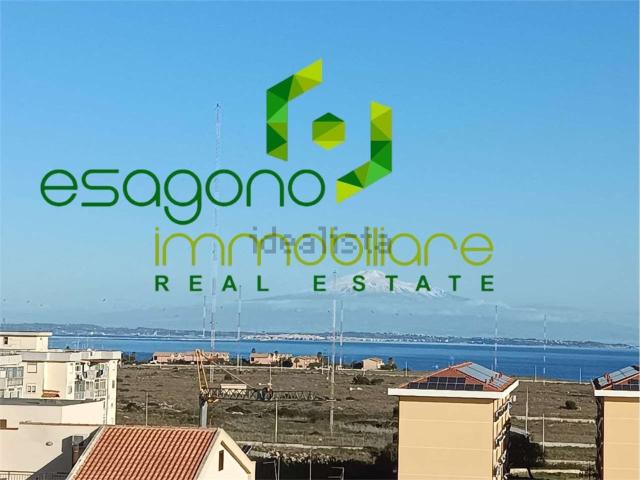 Appartamento in vendita di 138 m² in Via Salvatore Monteforte