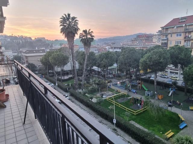 Appartamento in vendita di 138 m² in Via Simone Formentini