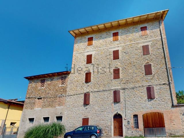 Appartamento in vendita di 138 m² in Via Porrettana, 178