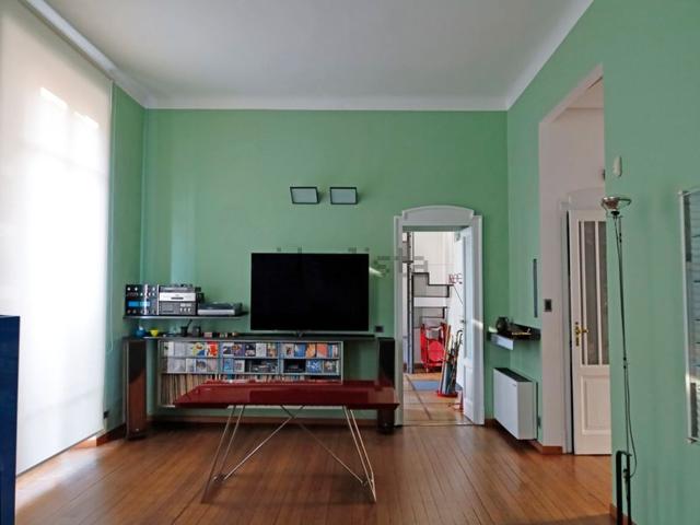 Appartamento in vendita di 138 m² in Via Parmigianino, 16