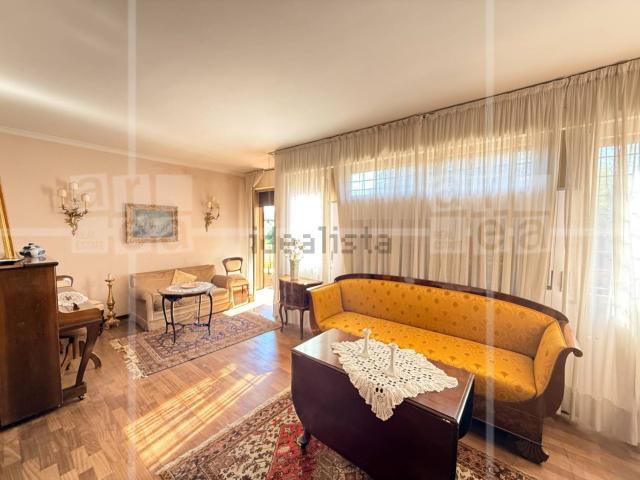 Appartamento in vendita di 138 m² in Via Primo Carnera
