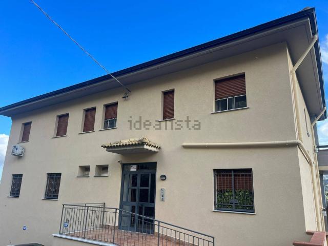 Appartamento in vendita di 138 m² in Via Provinciale, 1