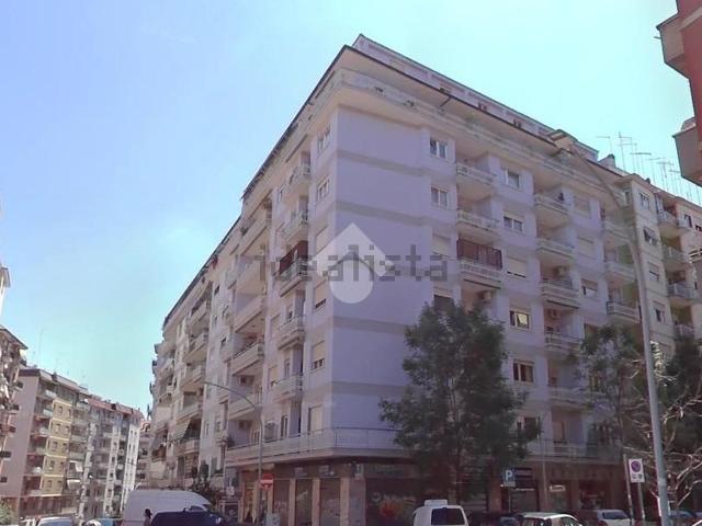 Appartamento in vendita di 138 m² in Via Rocca Priora, 32