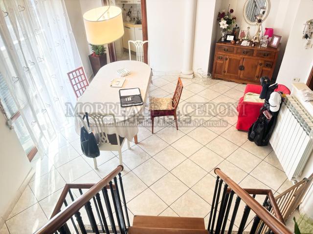 Appartamento in vendita di 138 m² in Via Roma
