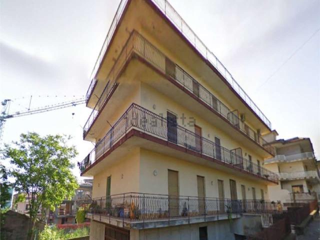 Appartamento in vendita di 138 m² in Via Raciti, 3