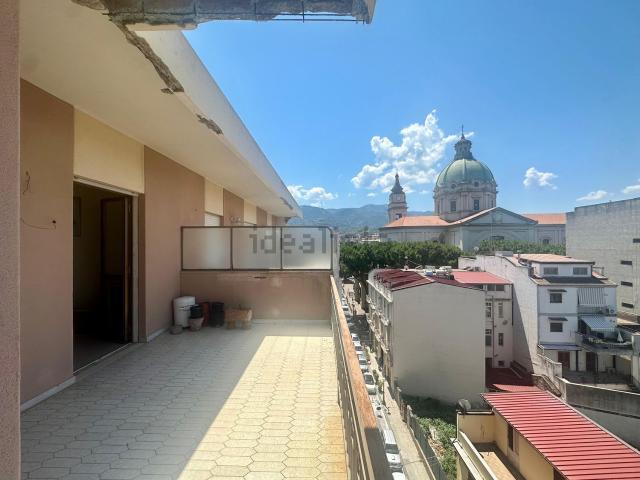 Appartamento in vendita di 138 m² in Via Vittorio Alfieri, 79