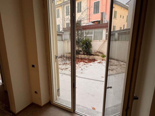 Appartamento in vendita di 138 m² in Viale BICCHIERAI