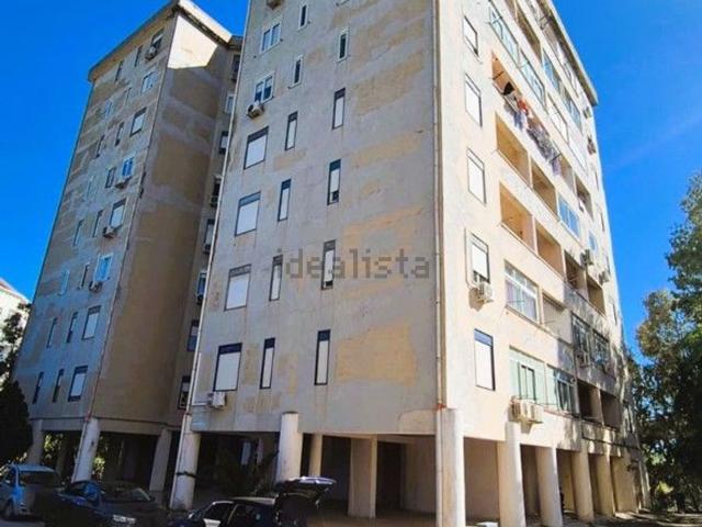 Appartamento in vendita di 138 m² in Piazza Vincenzo Savatteri Castelli, 39
