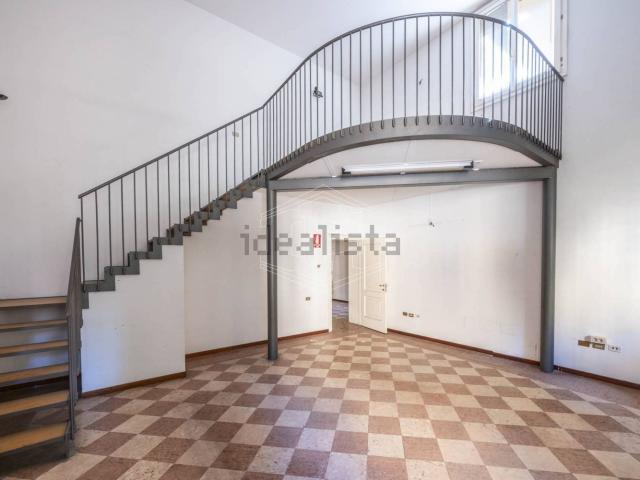 Appartamento in vendita di 138 m² in Strada Maggiore