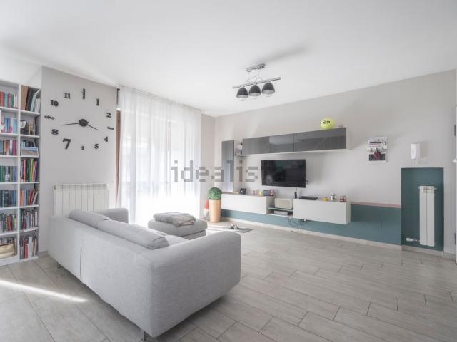 Appartamento in vendita di 138 m² in Strada Torino, 5