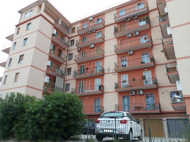 Appartamento in vendita di 139 m² in Via Corinto, 1