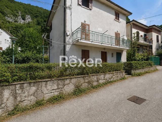 Appartamento in vendita di 139 m² in Via Castello, 23
