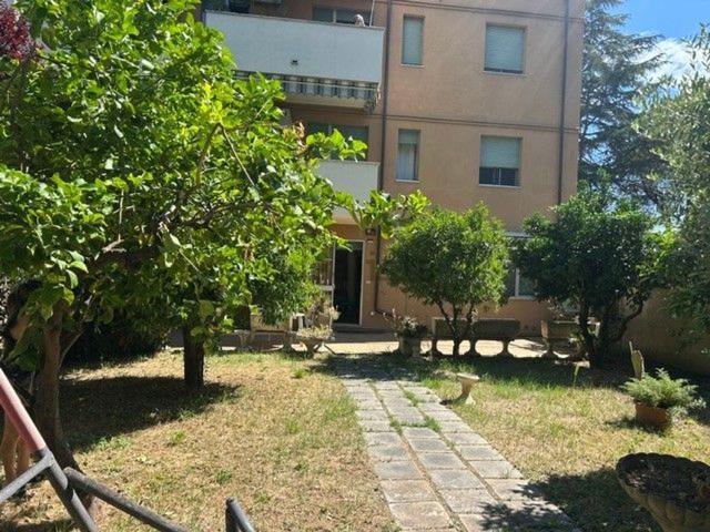 Appartamento in vendita di 139 m² in Via Andrea Costa, 5