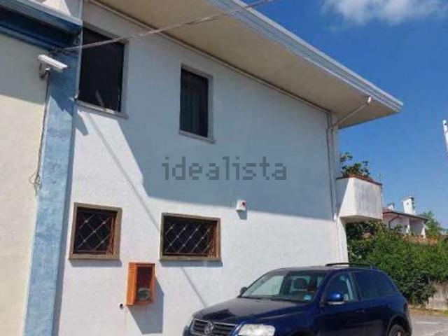 Appartamento in vendita di 139 m² in Via Aldo Manuzio