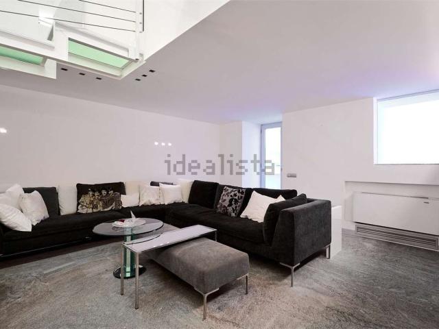 Appartamento in vendita di 139 m² in Via Aristotile Fioravanti, 14