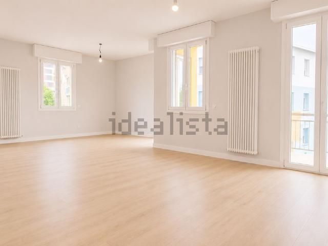 Appartamento in vendita di 139 m² in Via Aroldo Bonzagni, 47