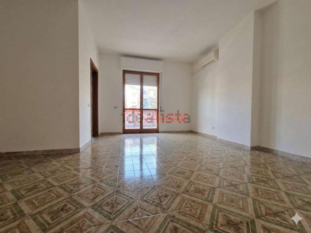 Appartamento in vendita di 139 m² in Via Avvocato Enrico de Nicola