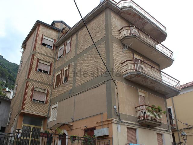 Appartamento in vendita di 139 m² in Via Giuseppe Mazzini, 5