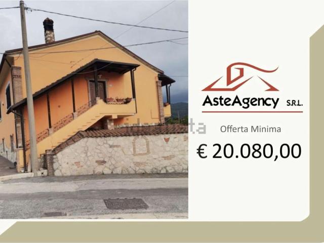 Appartamento in vendita di 139 m² in Via Domenico Aratari, 47