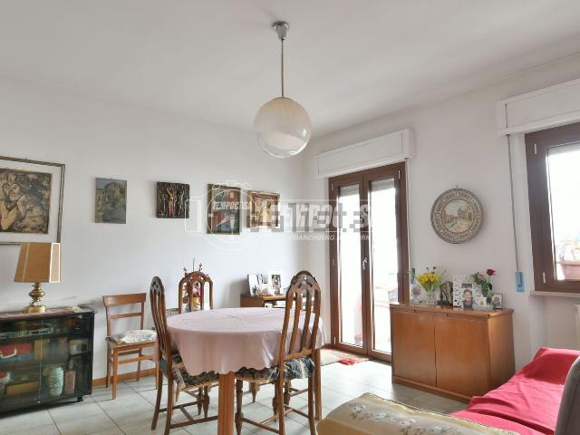 Appartamento in vendita di 139 m² in Via dei Girasoli