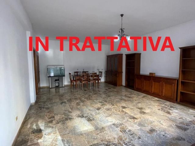 Appartamento in vendita di 139 m² in Via Federico Nansen, 4