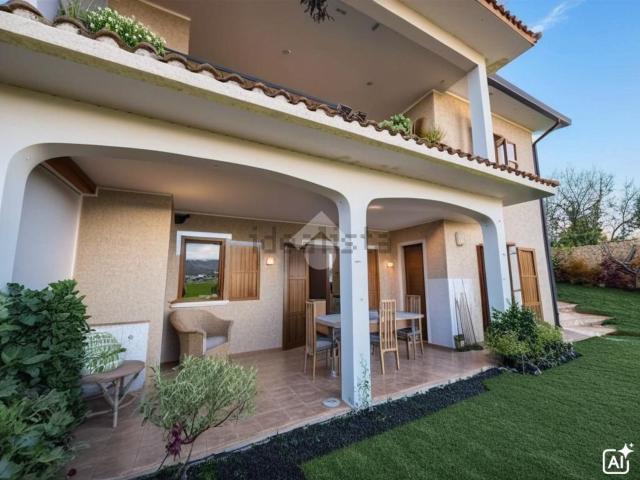 Appartamento in vendita di 139 m² in Via Felice Cavallotti, 23