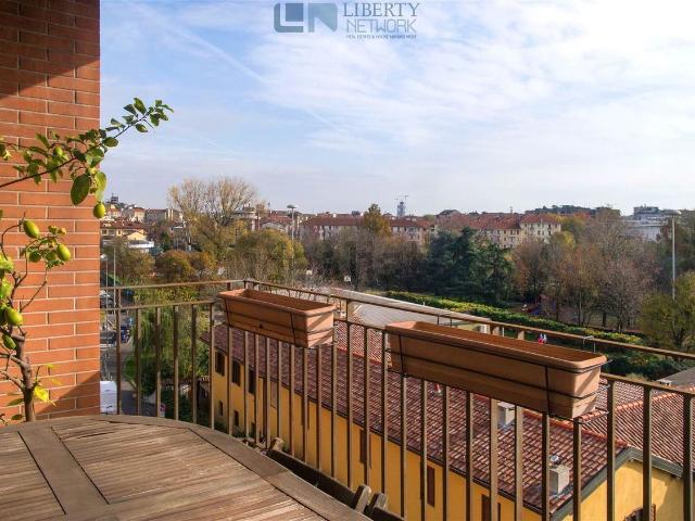Appartamento in vendita di 139 m² in Via Filippo Argelati, 44