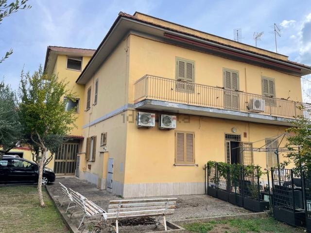 Appartamento in vendita di 130 m² in Via Flavia Demetria, 8
