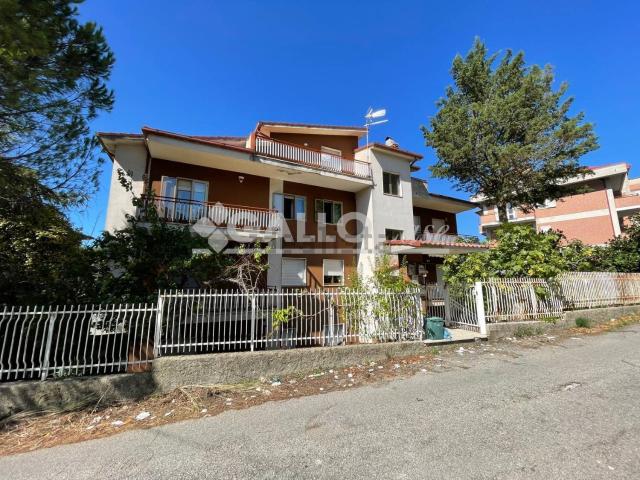 Appartamento in vendita di 139 m² in Via Libero Grassi, 8