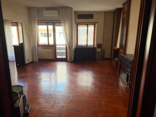 Appartamento in vendita di 139 m² in Via Mare Glaciale Artico