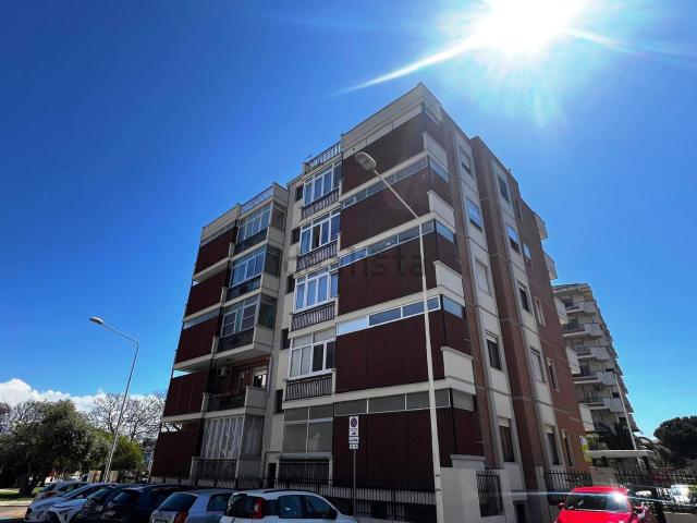 Appartamento in vendita di 139 m² in Via Nizza