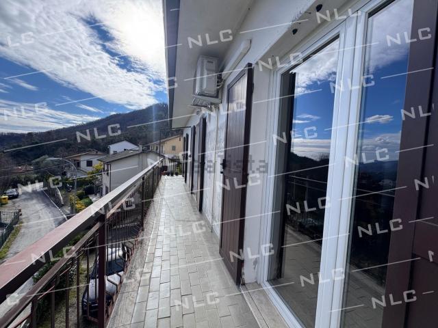 Appartamento in vendita di 139 m² in Via San Lorenzo