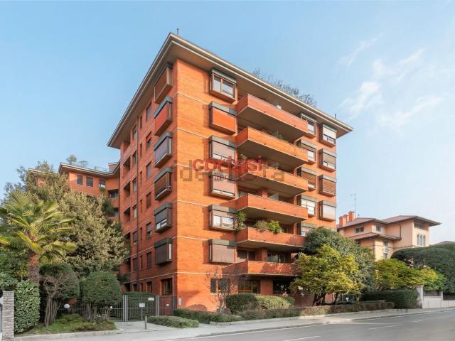 Appartamento in vendita di 139 m² in Via Pietro Paleocapa, 11