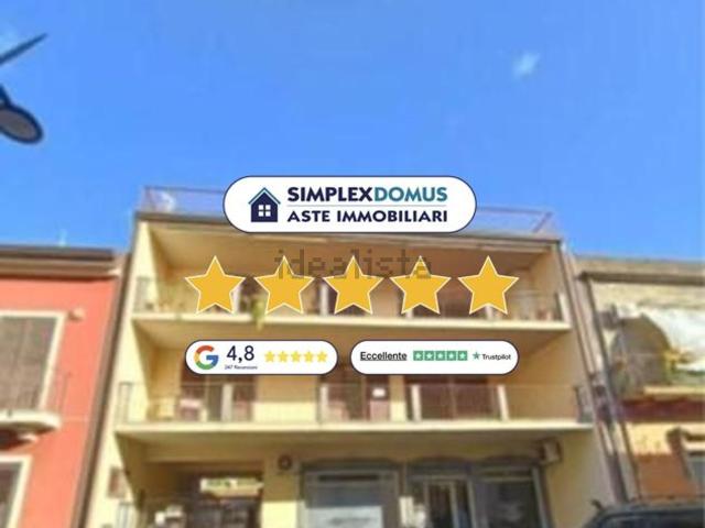 Appartamento in vendita di 139 m² in Via Umberto I