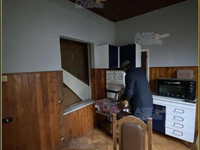 Appartamento in vendita di 139 m² in Via Vittorio Emanuele III, 49