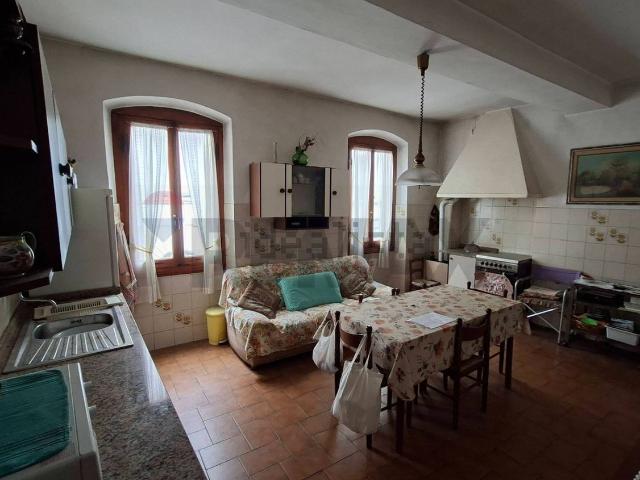 Appartamento in vendita di 139 m² in Vicolo di Menichino, 15