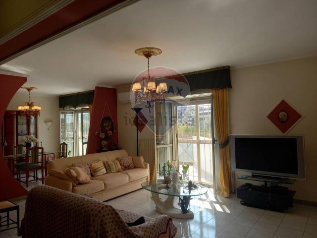 Appartamento in vendita di 139 m² in Vicolo Pietro Mascagni, 1