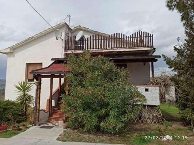 Appartamento in vendita di 139 m² in Contrada San Salvatore