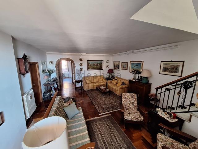 Appartamento in vendita di 139 m² in Corso Anita Garibaldi, 58