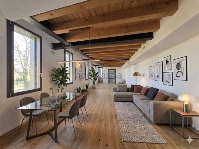 Appartamento in vendita di 140 m²