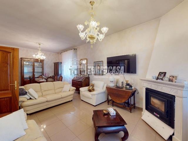 Appartamento in vendita di 140 m²