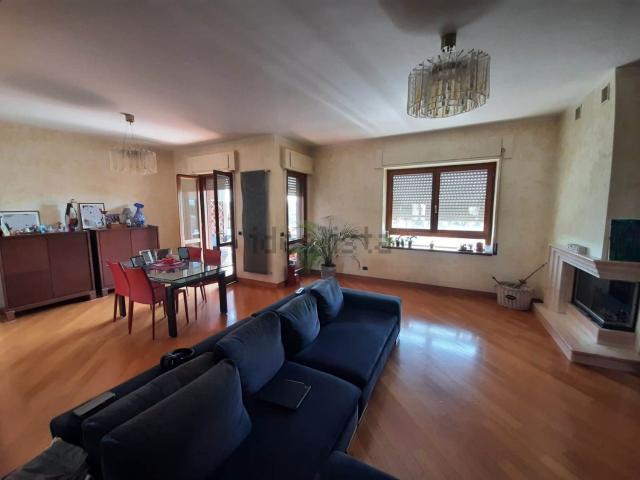 Appartamento in vendita di 140 m²